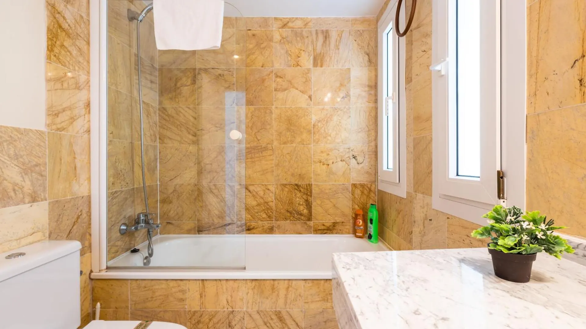 Apartamento Altos De Banus L Marbella España